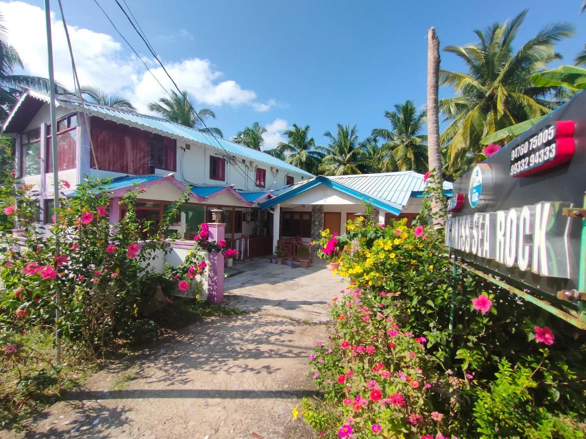 Hotel Highness Sea Rock Sitapur Eksteriør bilde
